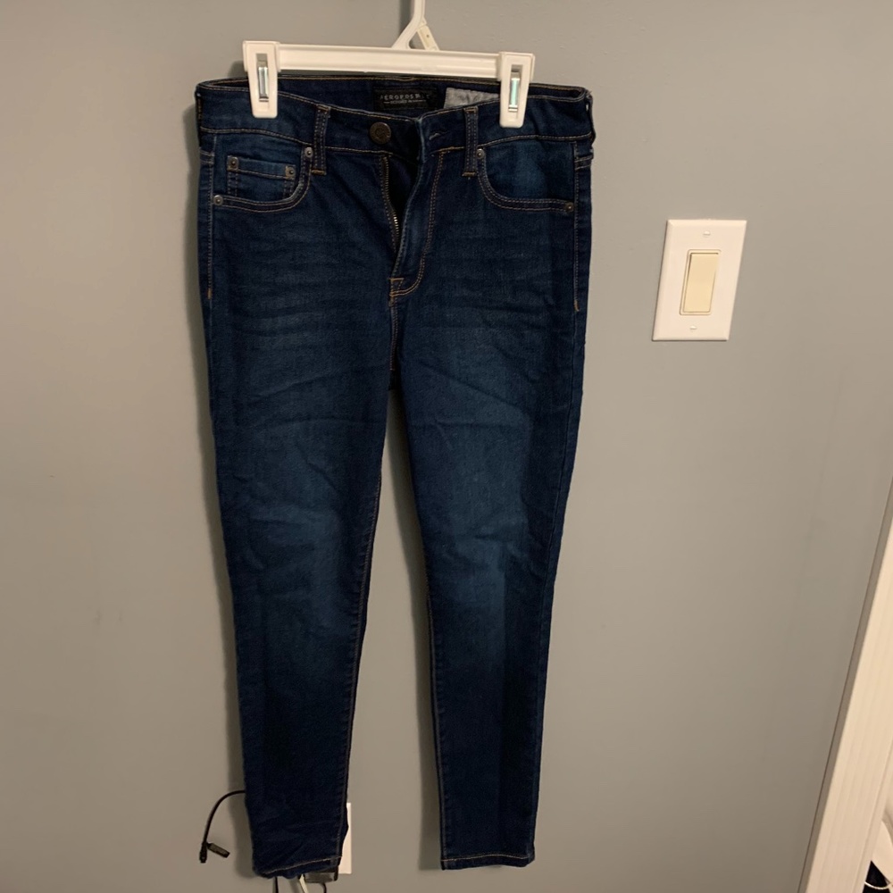skinny jeans